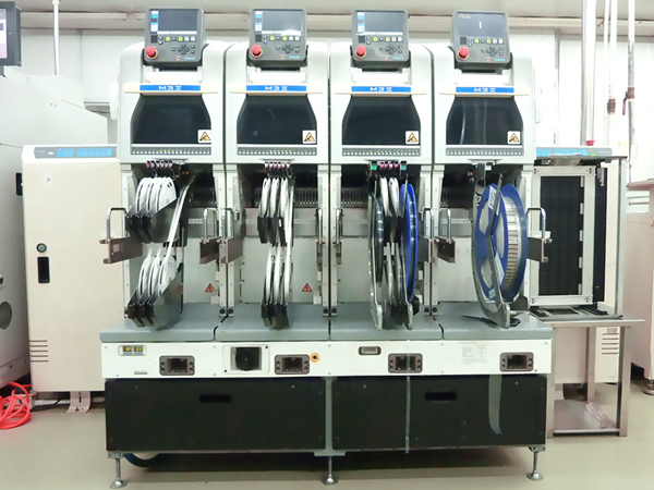 3. FUJI-NXT-II-Modules-SMT-Machines.jpg