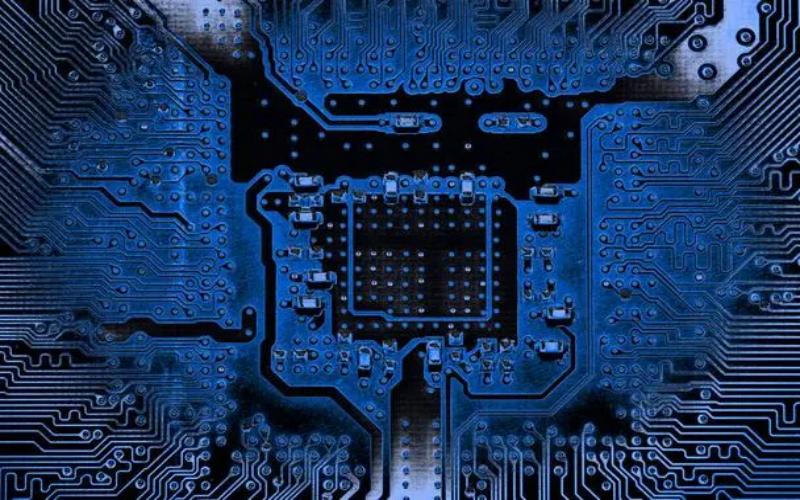 Do FR-4 PCBs require conformal coating for protection?