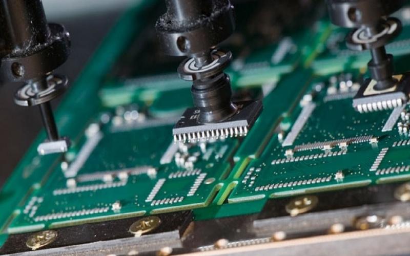 How Do I Choose the Right Rigid PCB Manufacturer?